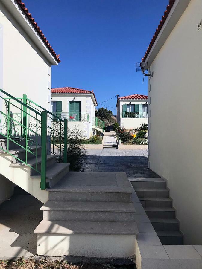 Ampeloessa Village Kornos Esterno foto