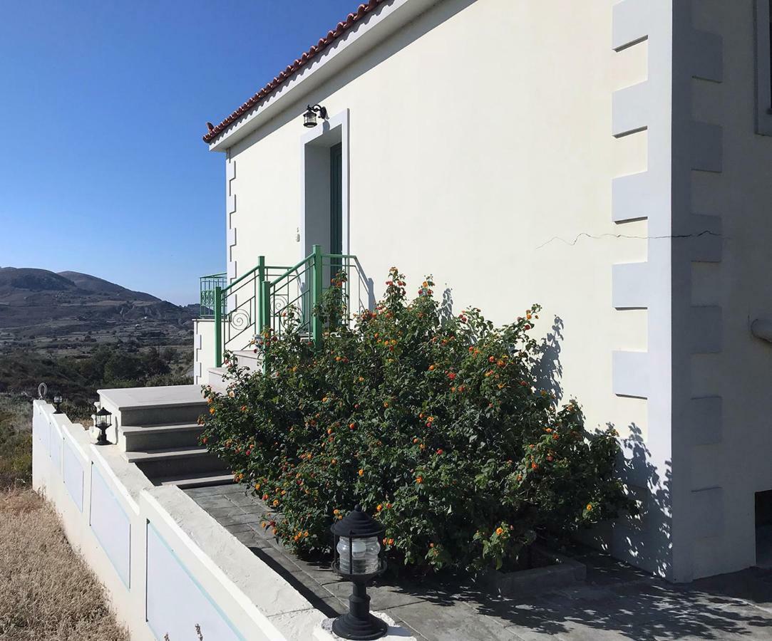 Ampeloessa Village Kornos Esterno foto